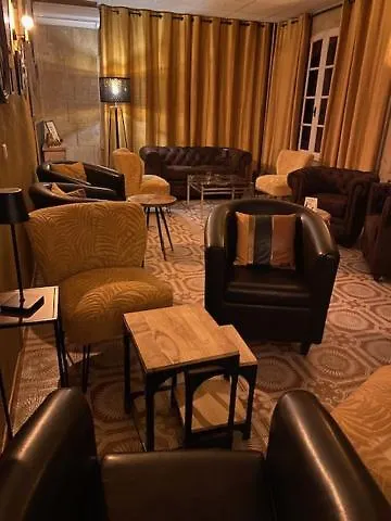 Logis Hotel Le Manoir & Lounge 3*, Apt