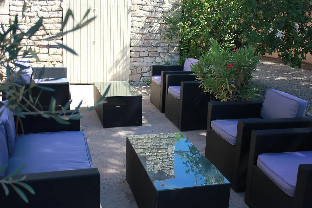 Logis Hotel Le Manoir & Lounge 3*, Apt