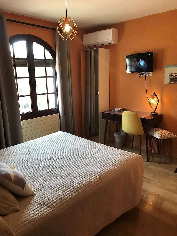 Logis Hotel Le Manoir & Lounge France