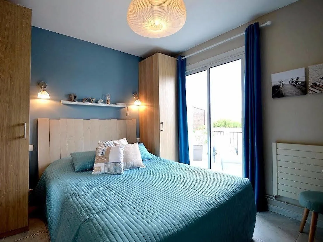Logis Hotel Le Manoir & Lounge France